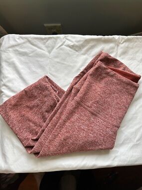 Beyond Yoga Heathered Rust-Red Stirrup Leggings